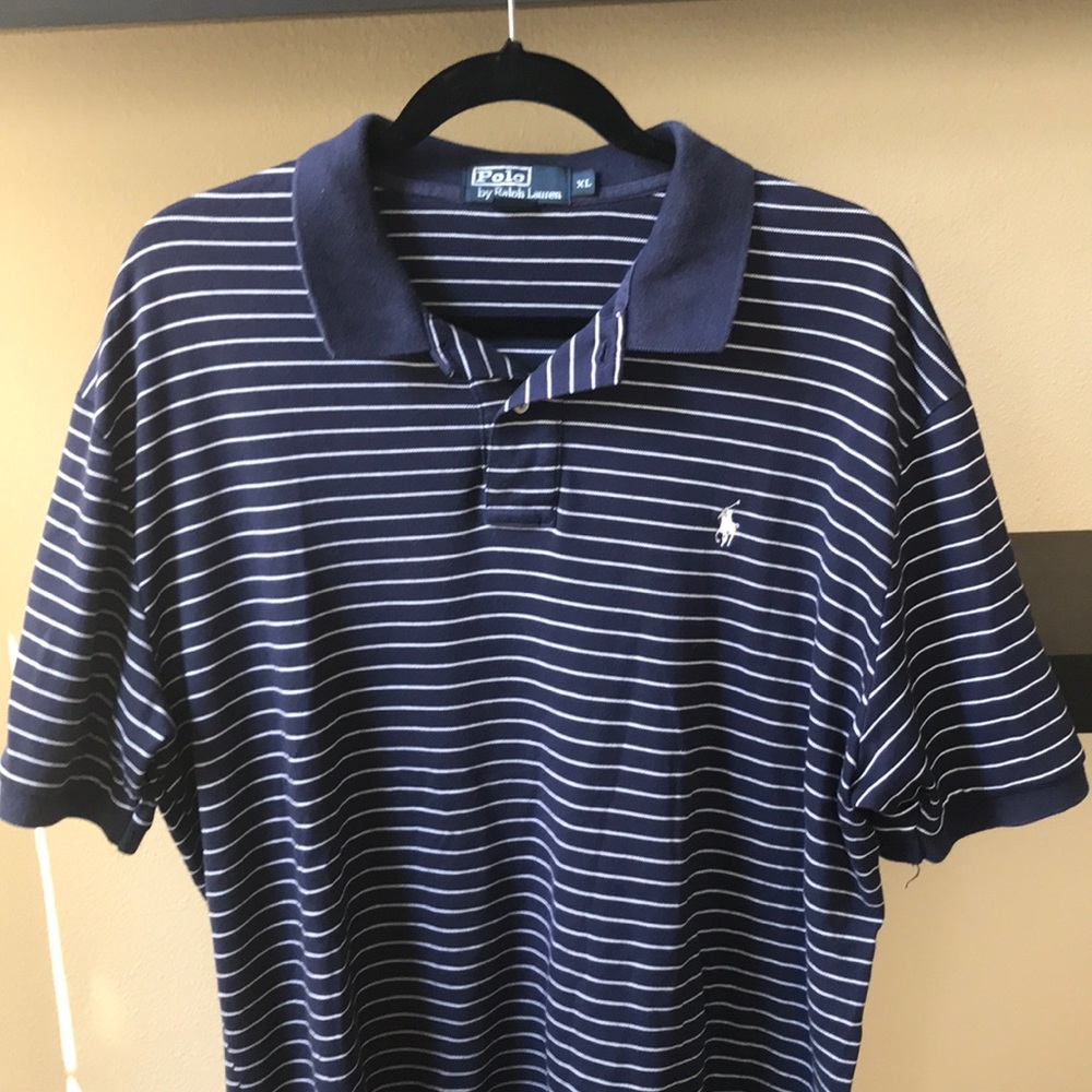 XL blue and white striped men’s polo